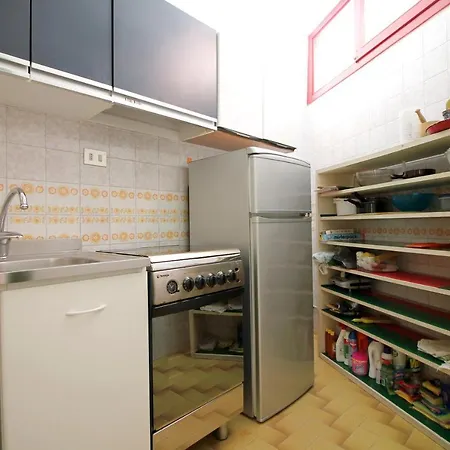 Apartment Appartamento A 5 Minuti Dalle Spiaggie Con Posto Auto Terrazzi