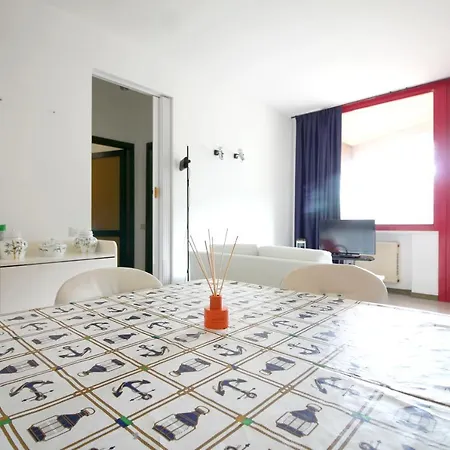 Appartamento A 5 Minuti Dalle Spiaggie Con Posto Auto Terrazzi Apartment *